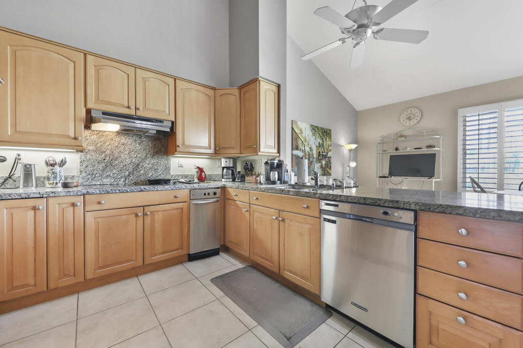 358 Red River Road Property Photo 15