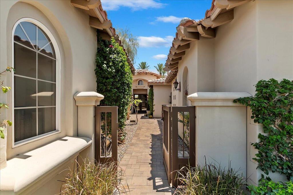 49298 Montana Way Property Photo 4