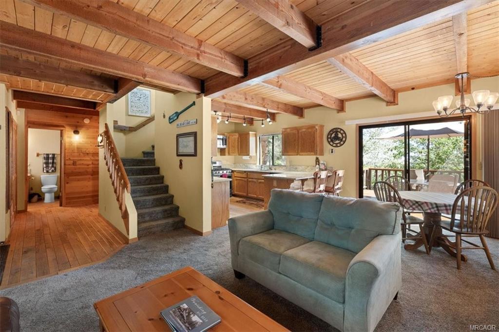 1550 Tuolumne Road Property Photo 8