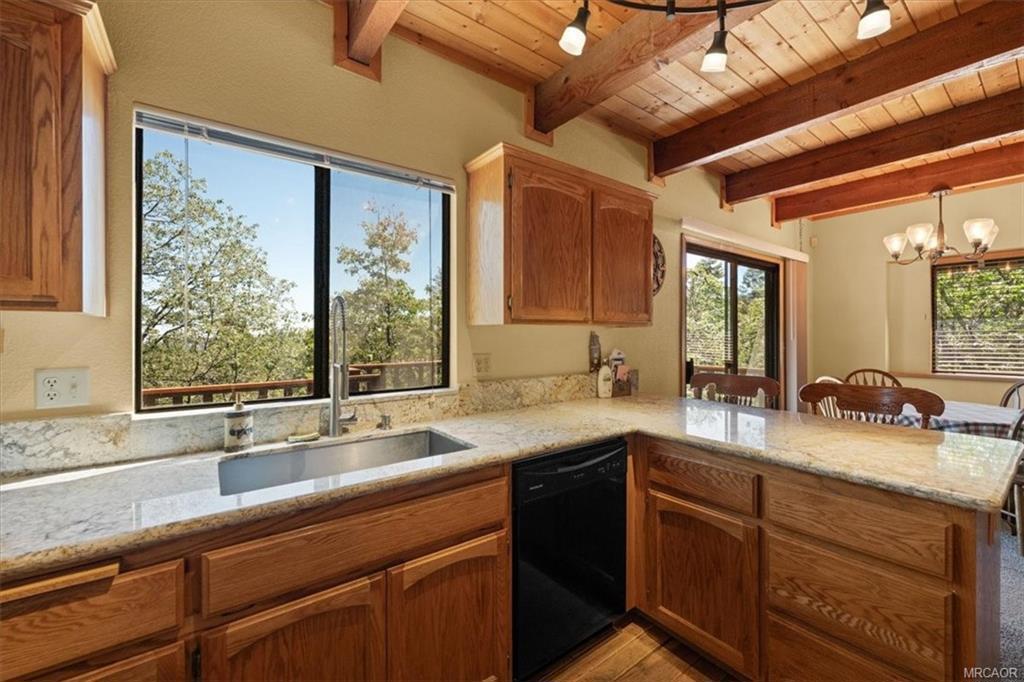 1550 Tuolumne Road Property Photo 13