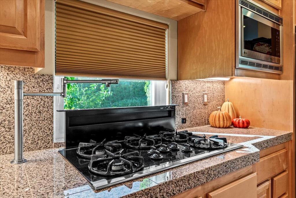 79530 Cetrino Property Photo 14