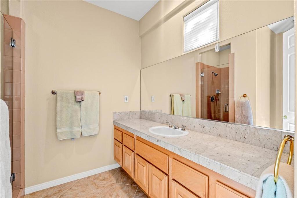 79530 Cetrino Property Photo 24