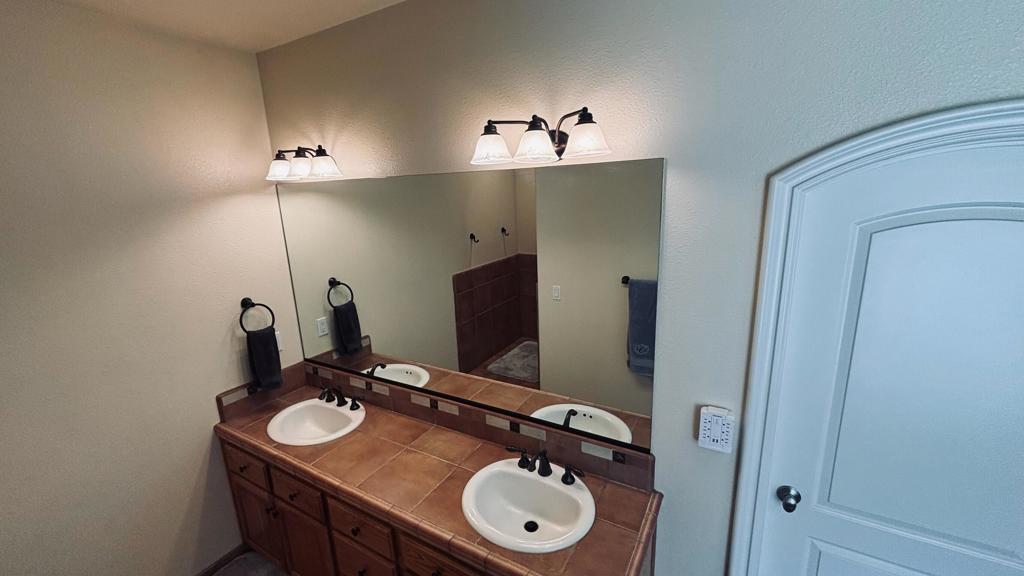 2177 Cadjew Street Property Photo 35