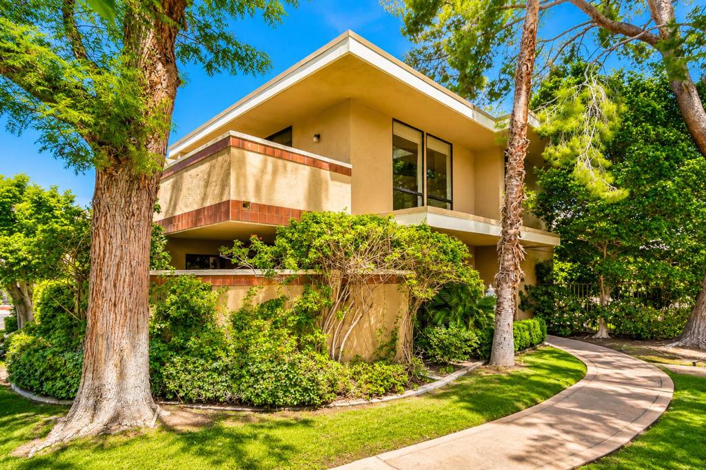 2501 N Indian Canyon Drive 603 Property Photo 25