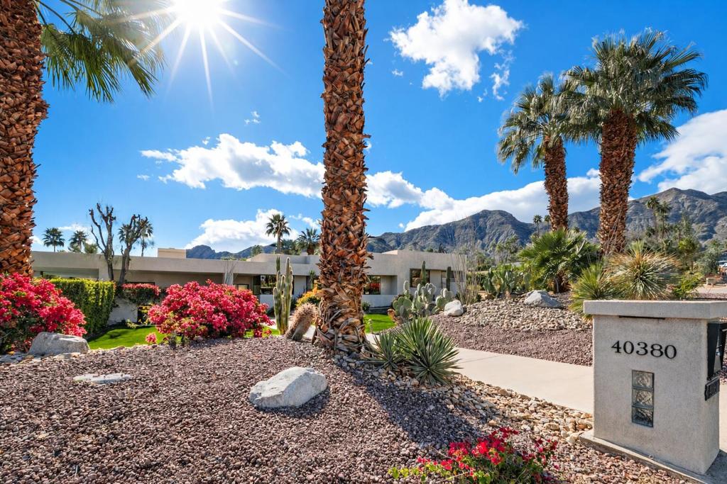 40380 Tonopah Road Property Photo 2