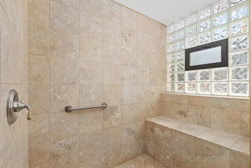 40380 Tonopah Road Property Photo 17