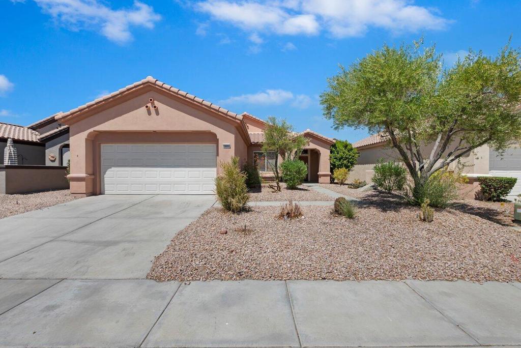 78802 Palm Tree Avenue Property Photo 2