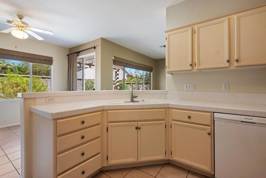 78802 Palm Tree Avenue Property Photo 10