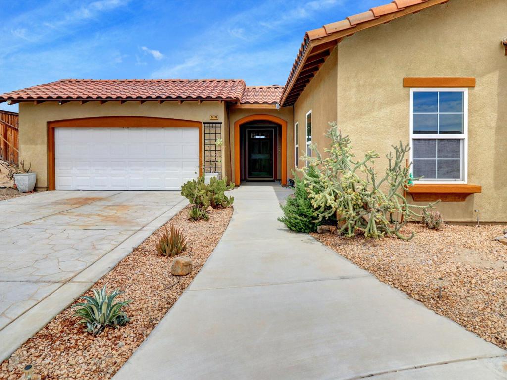 74106 Manana Drive Property Photo 4