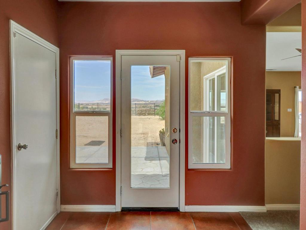 74106 Manana Drive Property Photo 6