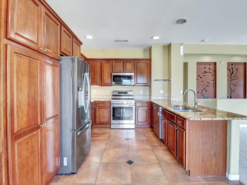 74106 Manana Drive Property Photo 18