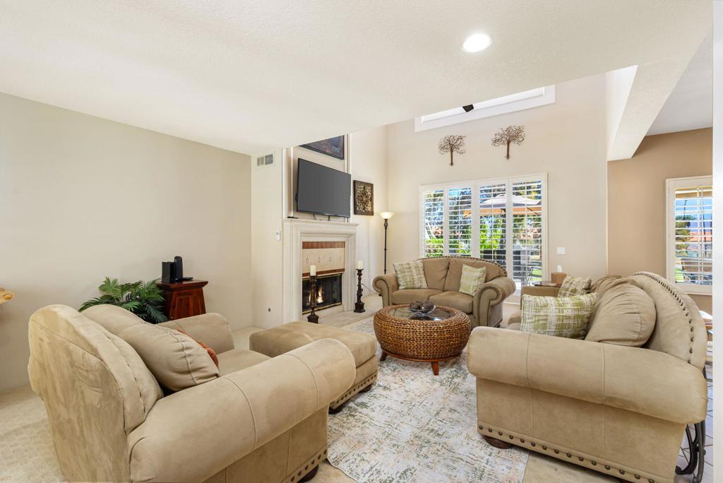 372 Muirfield Drive Property Photo 14