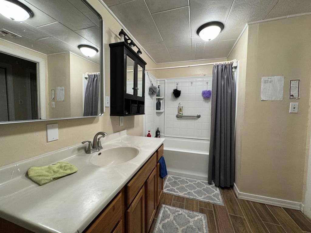 165 S Spring Street Property Photo 21