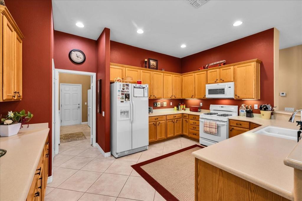 80575 Hoylake Drive Property Photo 6