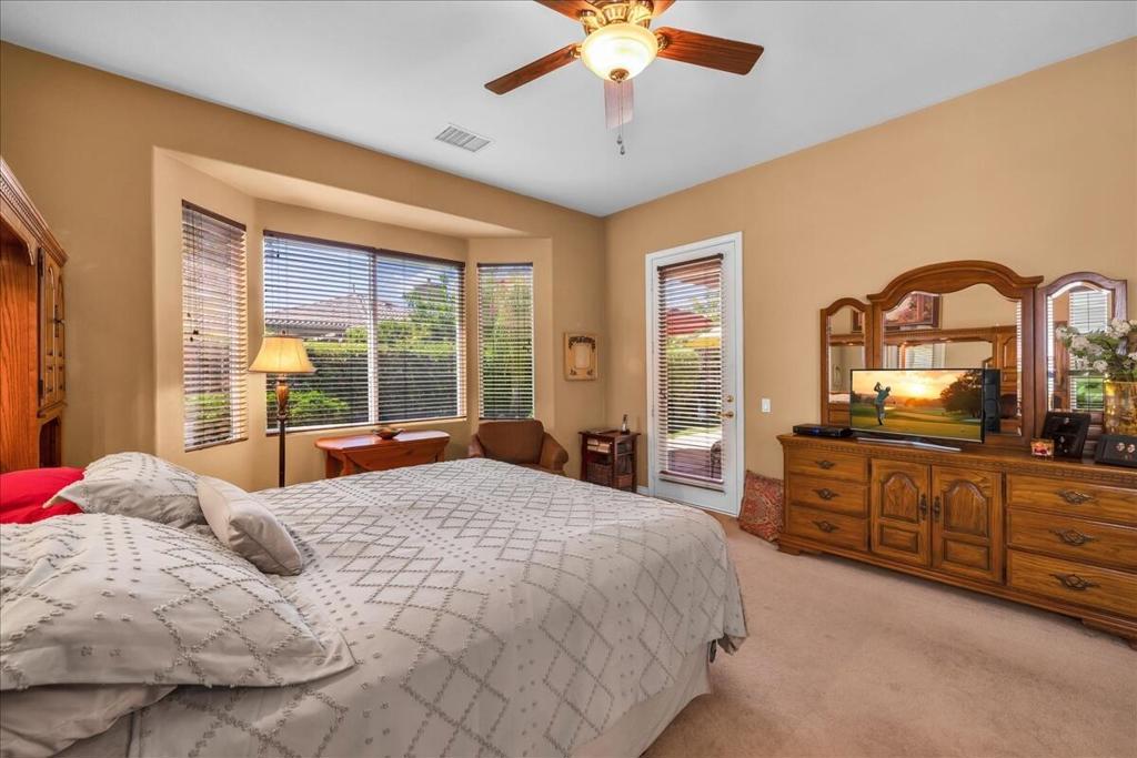 80575 Hoylake Drive Property Photo 12
