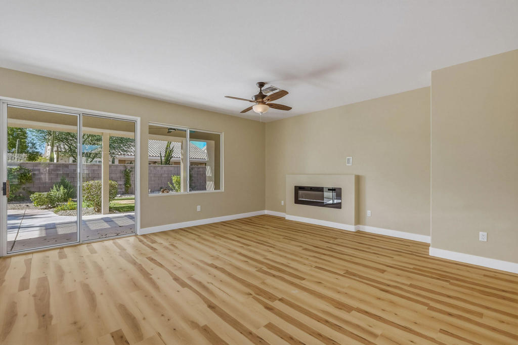 78653 Falsetto Drive Property Photo 3