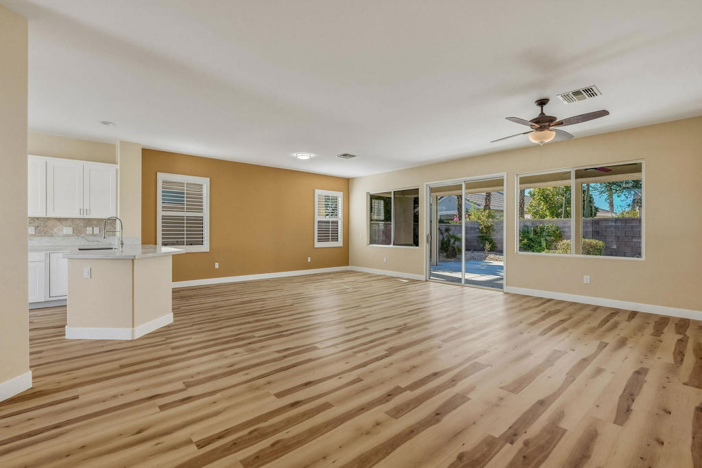 78653 Falsetto Drive Property Photo 4
