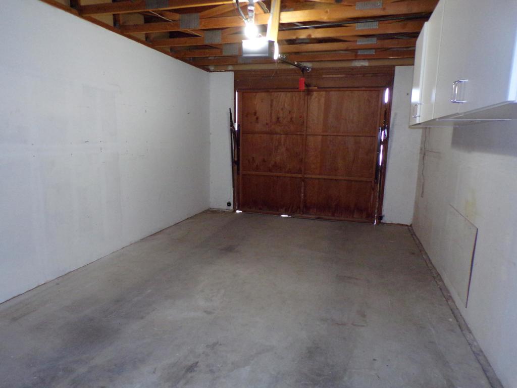 2901 Sunflower Circle E Property Photo 14