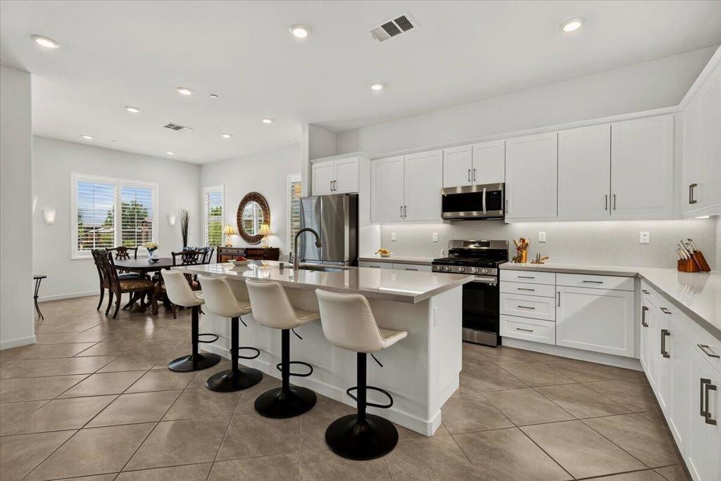 3449 Via Leonardo Property Photo 12