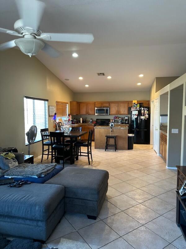 83406 Horizon Avenue Property Photo 8