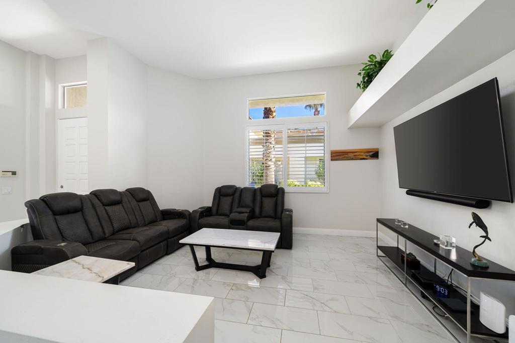 55265 Laurel Property Photo 14