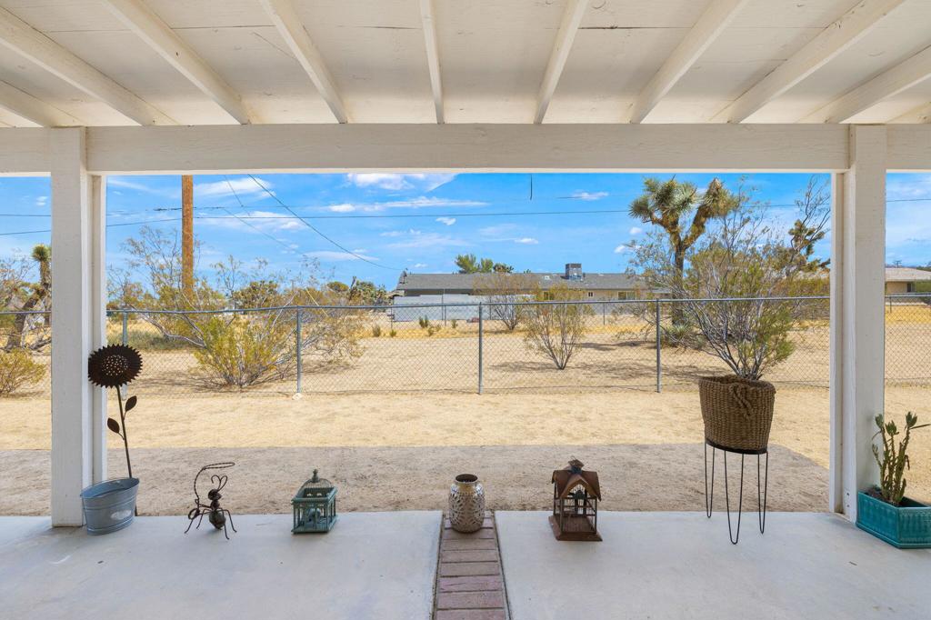 6829 Palisade Way Property Photo 5