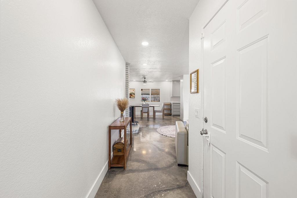 6829 Palisade Way Property Photo 7