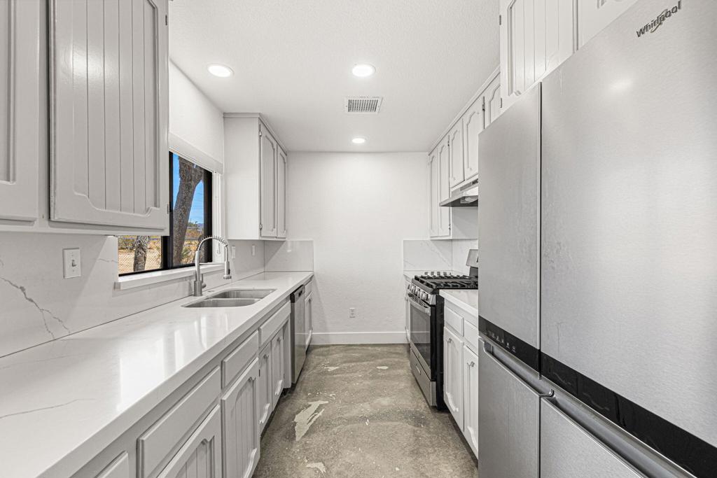 6829 Palisade Way Property Photo 12