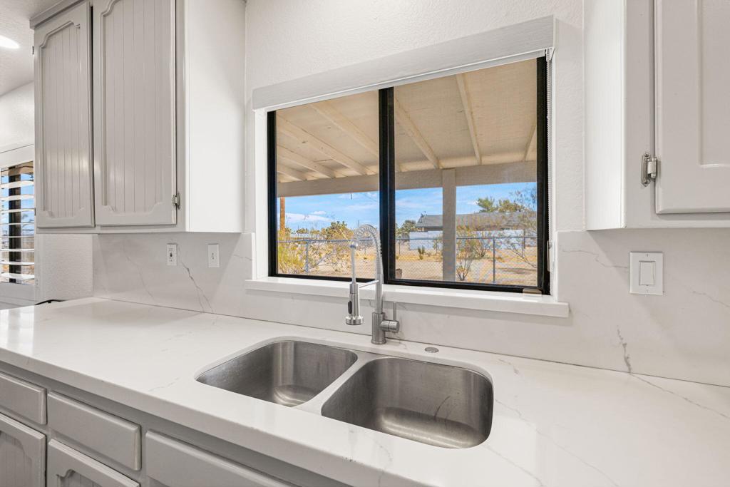 6829 Palisade Way Property Photo 14
