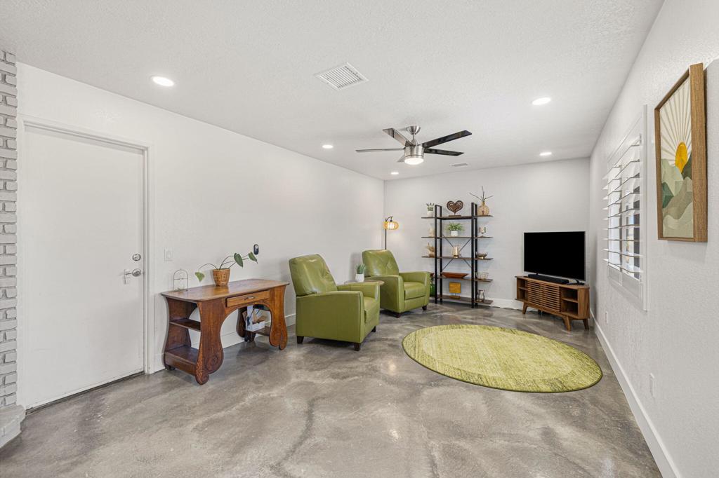 6829 Palisade Way Property Photo 17