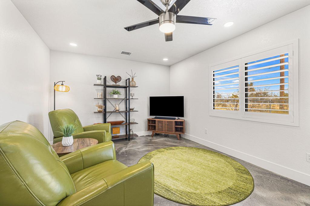 6829 Palisade Way Property Photo 19
