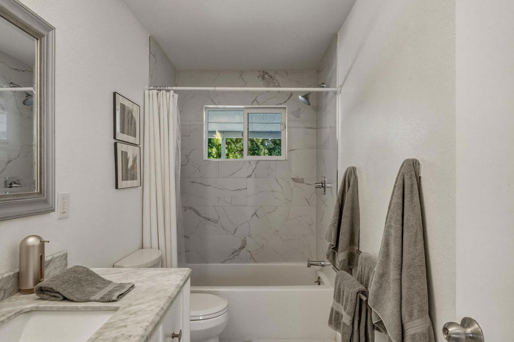 3772 E Camino Parocela Property Photo 24