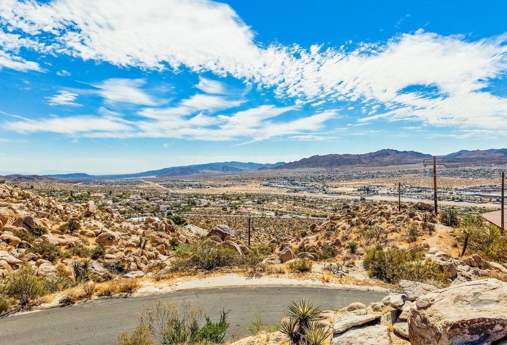 57180 Panchita Road Property Photo 3