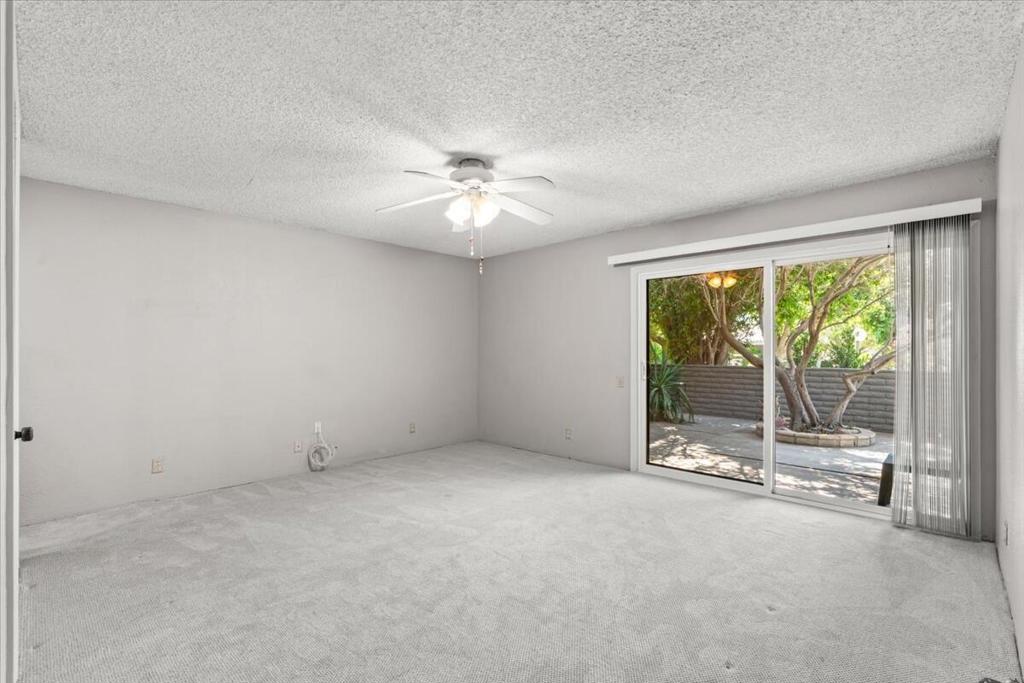 2620 N Whitewater Club Drive D Property Photo 16