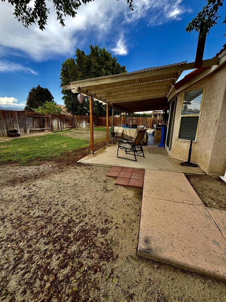 80940 Granby Avenue S Property Photo 18