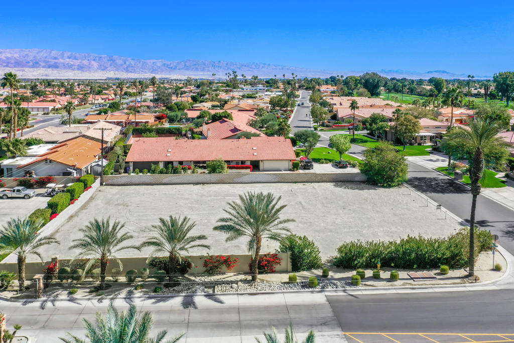 79030 Bermuda Dunes Drive Property Photo 7