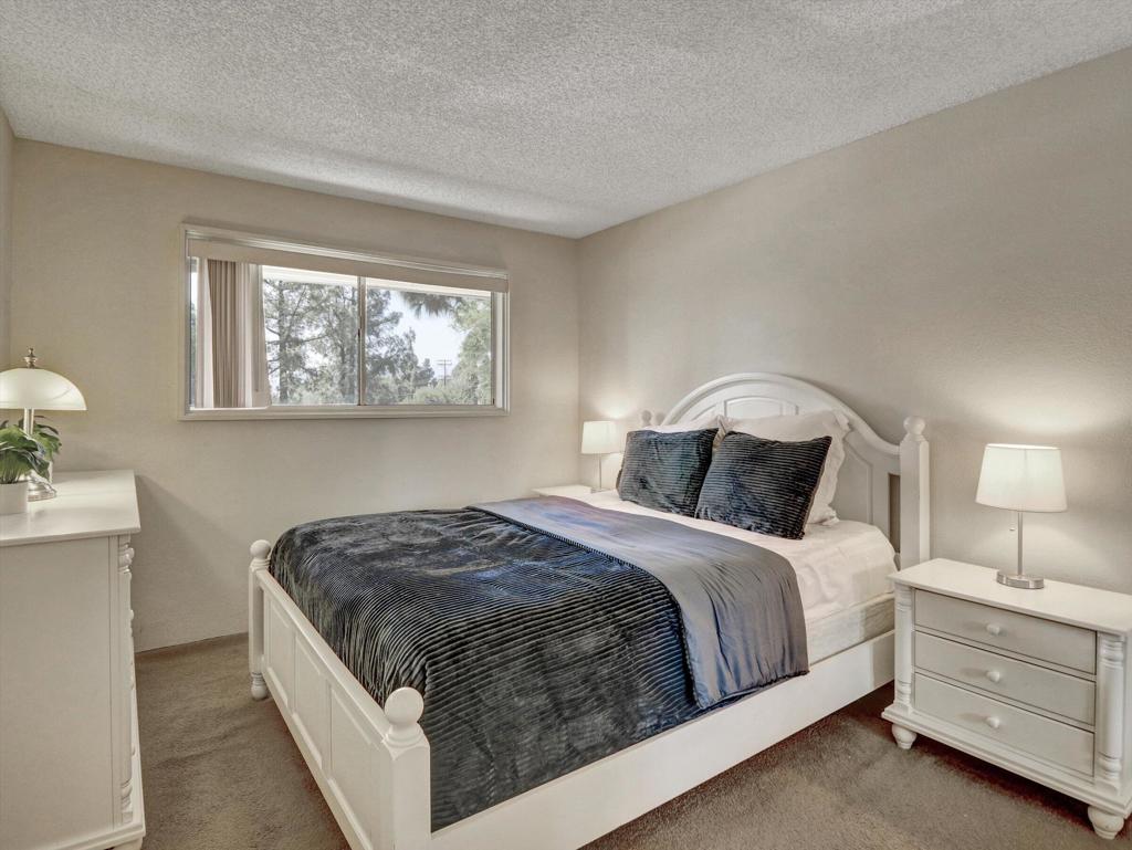 2860 N Los Felices Road 206 Property Photo 4