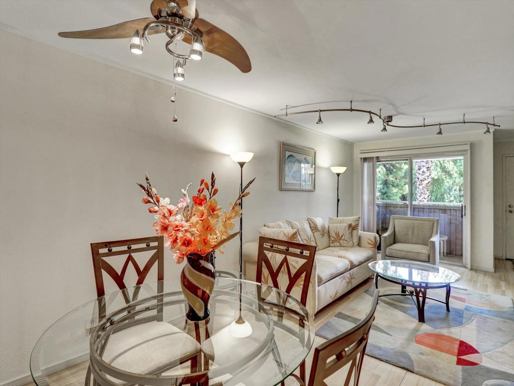2860 N Los Felices Road 206 Property Photo 16
