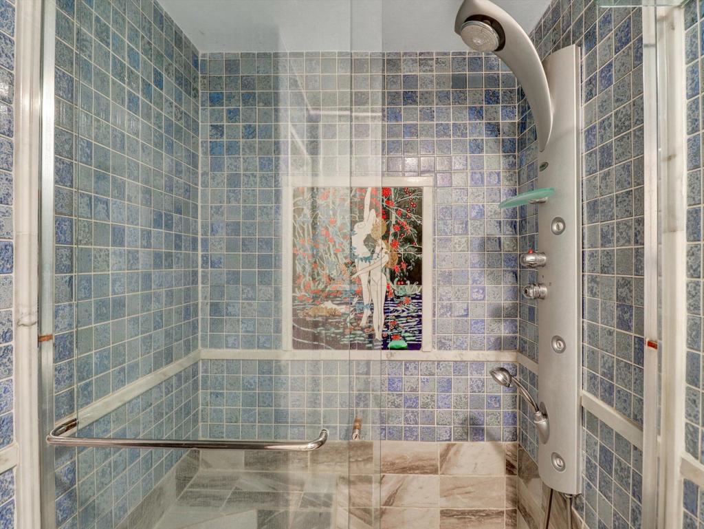 2860 N Los Felices Road 206 Property Photo 20