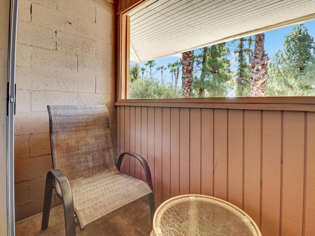 2860 N Los Felices Road 206 Property Photo 21