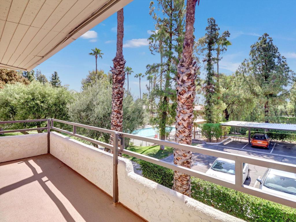 2860 N Los Felices Road 206 Property Photo 22