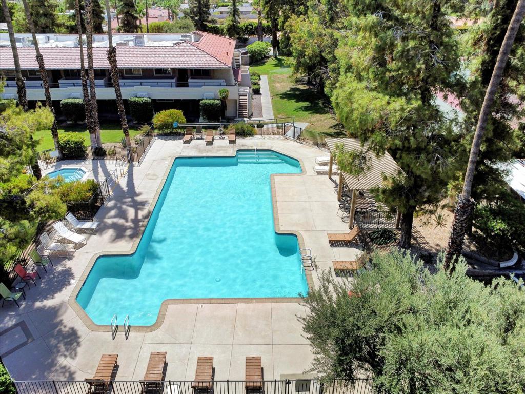 2860 N Los Felices Road 206 Property Photo 26