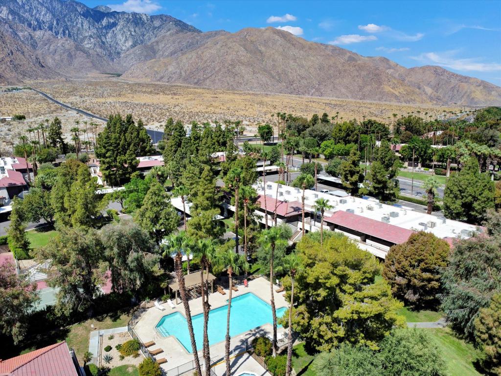 2860 N Los Felices Road 206 Property Photo 30