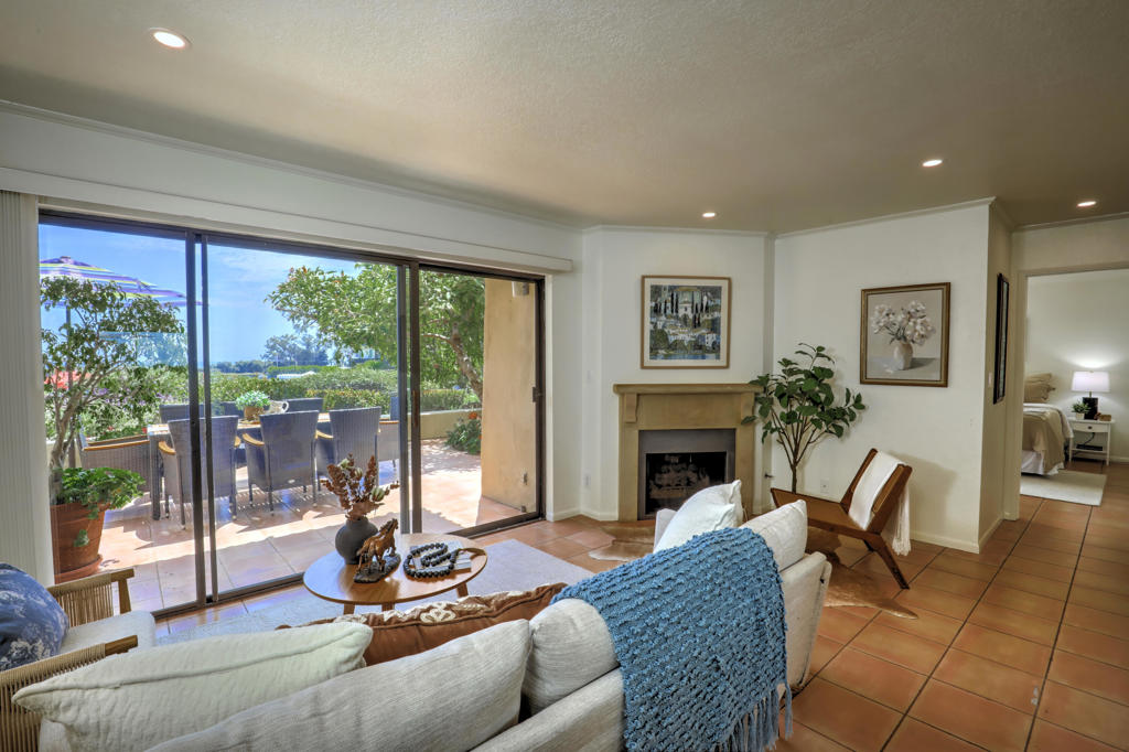 3375 Foothill Road 712 Property Photo 4
