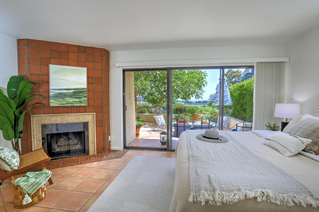 3375 Foothill Road 712 Property Photo 13