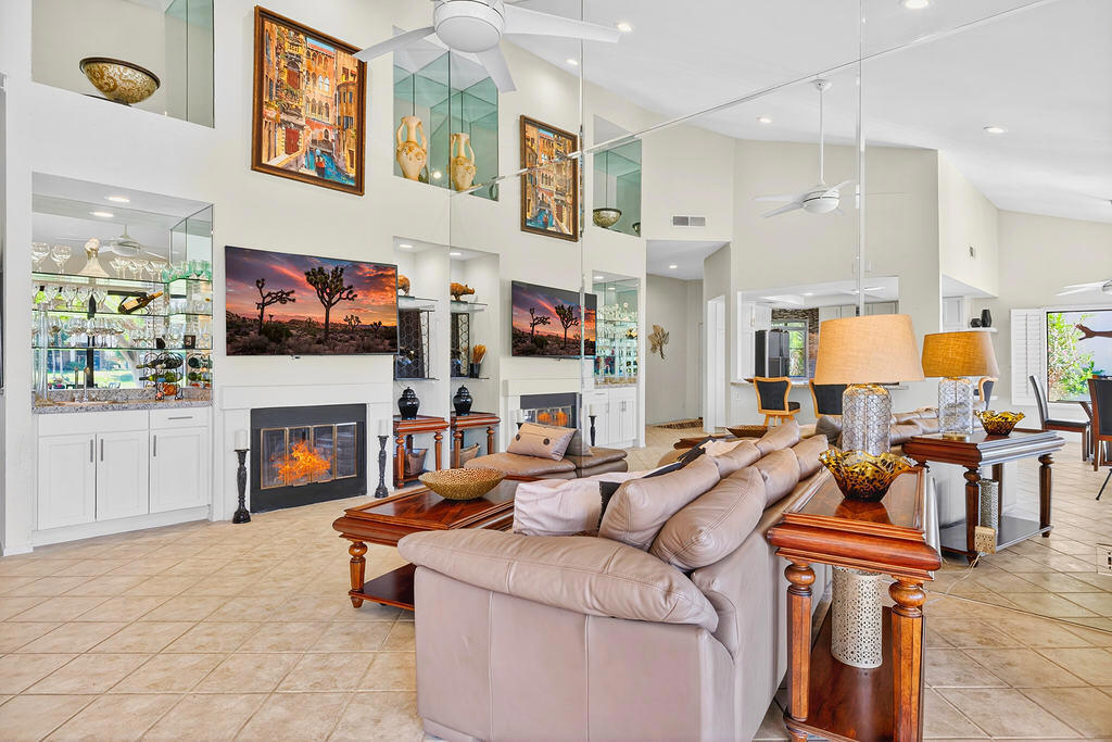 55090 Shoal Creek Property Photo 2