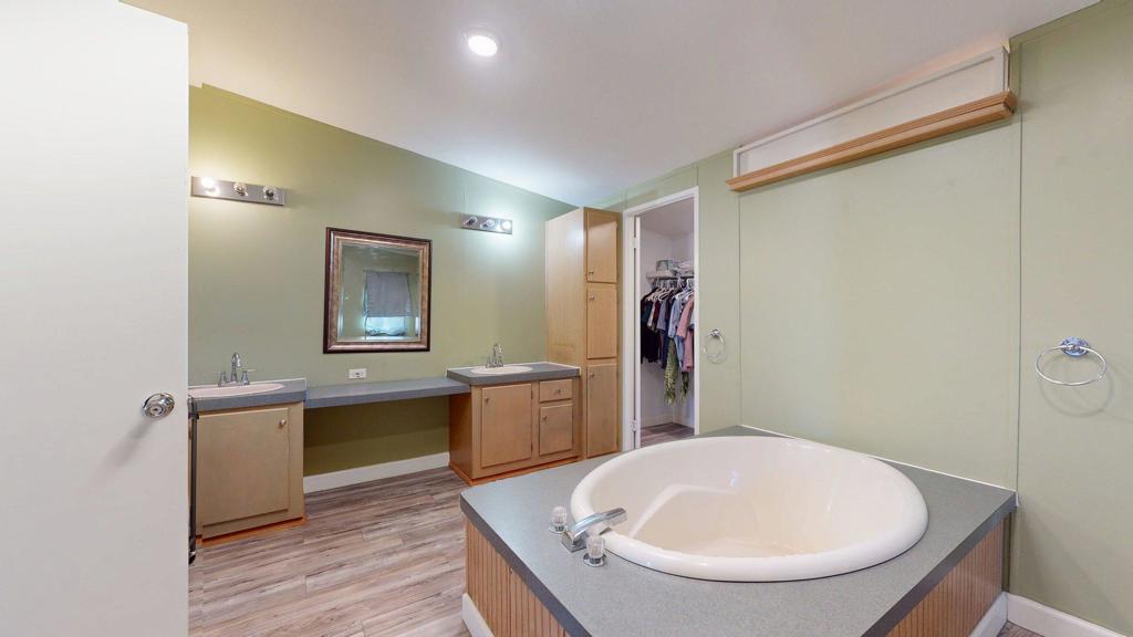 1321 Sea Life Avenue Property Photo 36