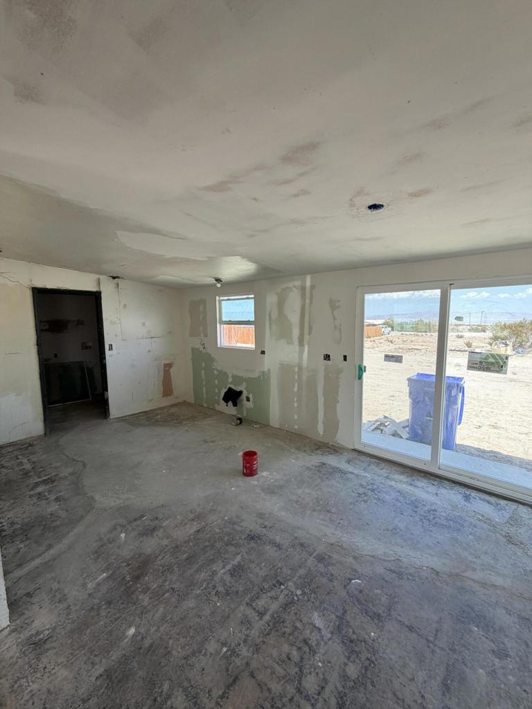 2502 Harbor Drive Property Photo 4