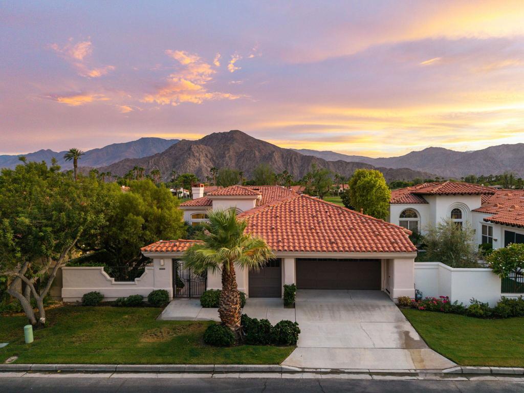 51005 Mandarina Property Photo 1