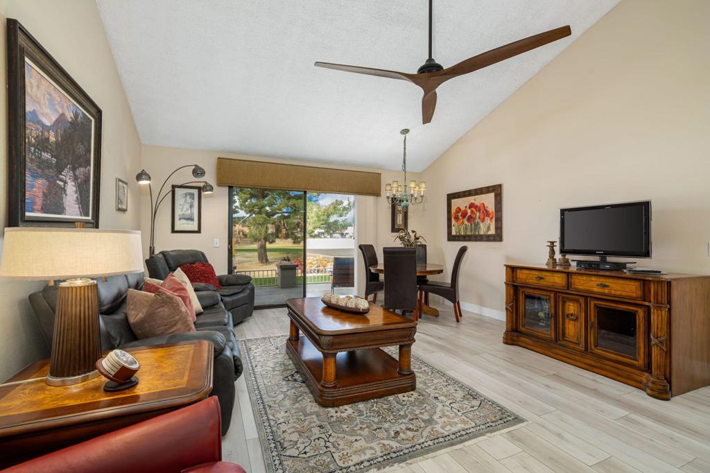 40523 Preston Trail Property Photo 5